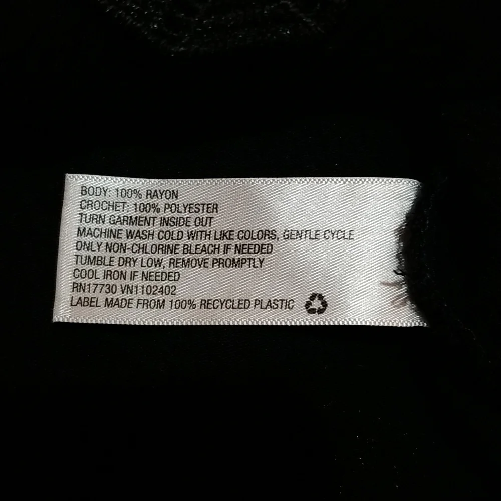 6/$25 Xhilaration Black Top - Picture 6 of 8